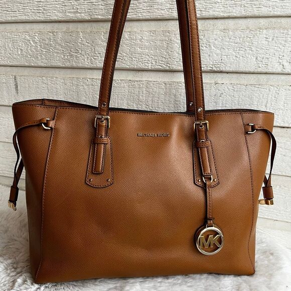 MICHAEL KORS Acorn Leather Voyager Laptop Jet Set Tote Shoulder Bag Traveller - Picture 1 of 11